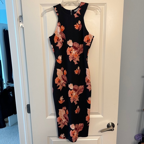 NWT H&M Midi Bodycon Dress - Picture 1 of 3